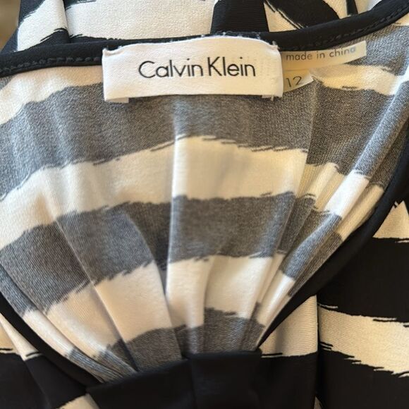Calvin Klein black/white zebra stripe stretch racerback maxi. Size 12. - Picture 6 of 6